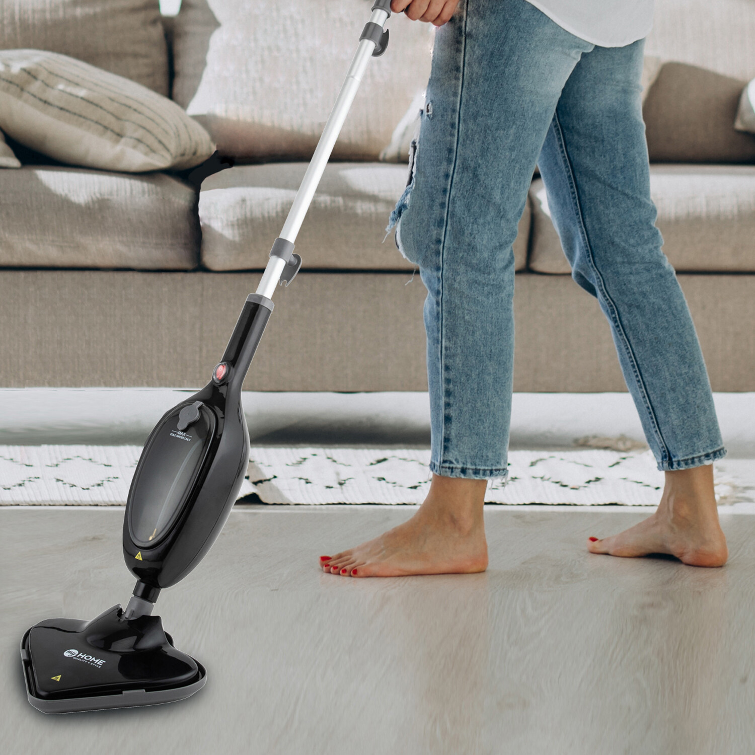 Steam Mop - Black Image 5
