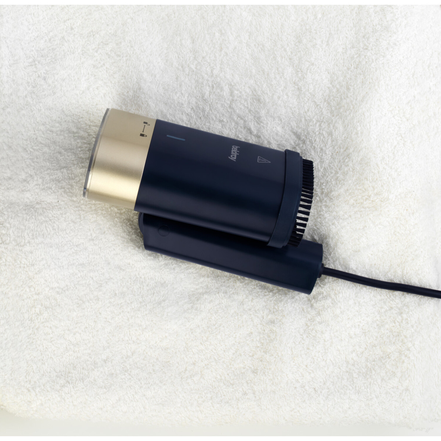 Beldray Fold Away Garment Steamer Navy Image 5