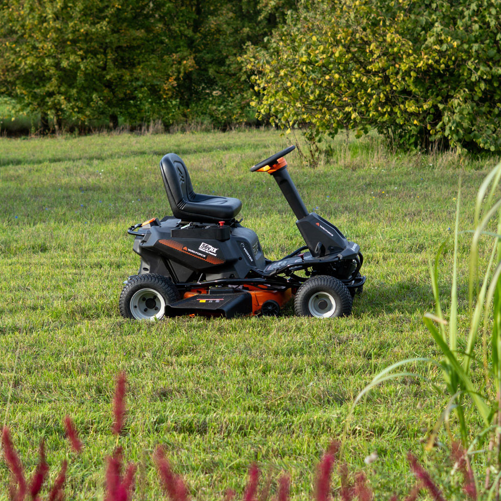 Yard Force ProRider E559 Battery-Powered Ride-on Lawnmower Image 8