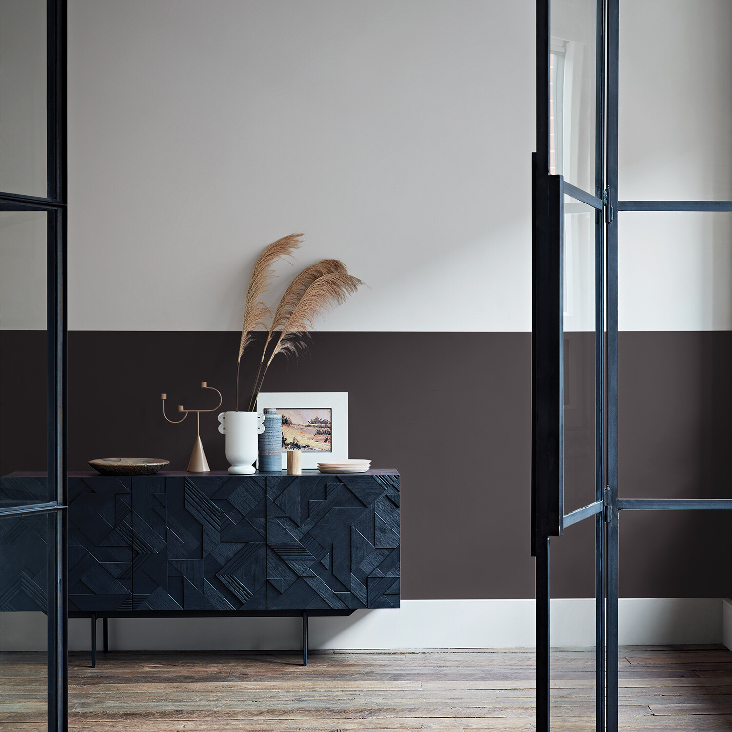 Crown Crafted Walls & Wood Leatherbound Luxurious Flat Matt Paint 2.5L Image 4