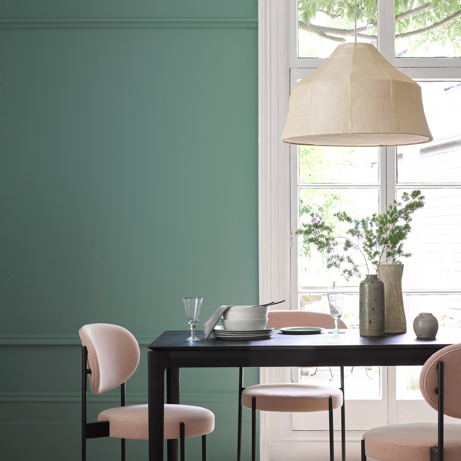 Crown Crafted Walls & Wood Ivy Grey Luxurious Flat Matt Paint 2.5L Image 4