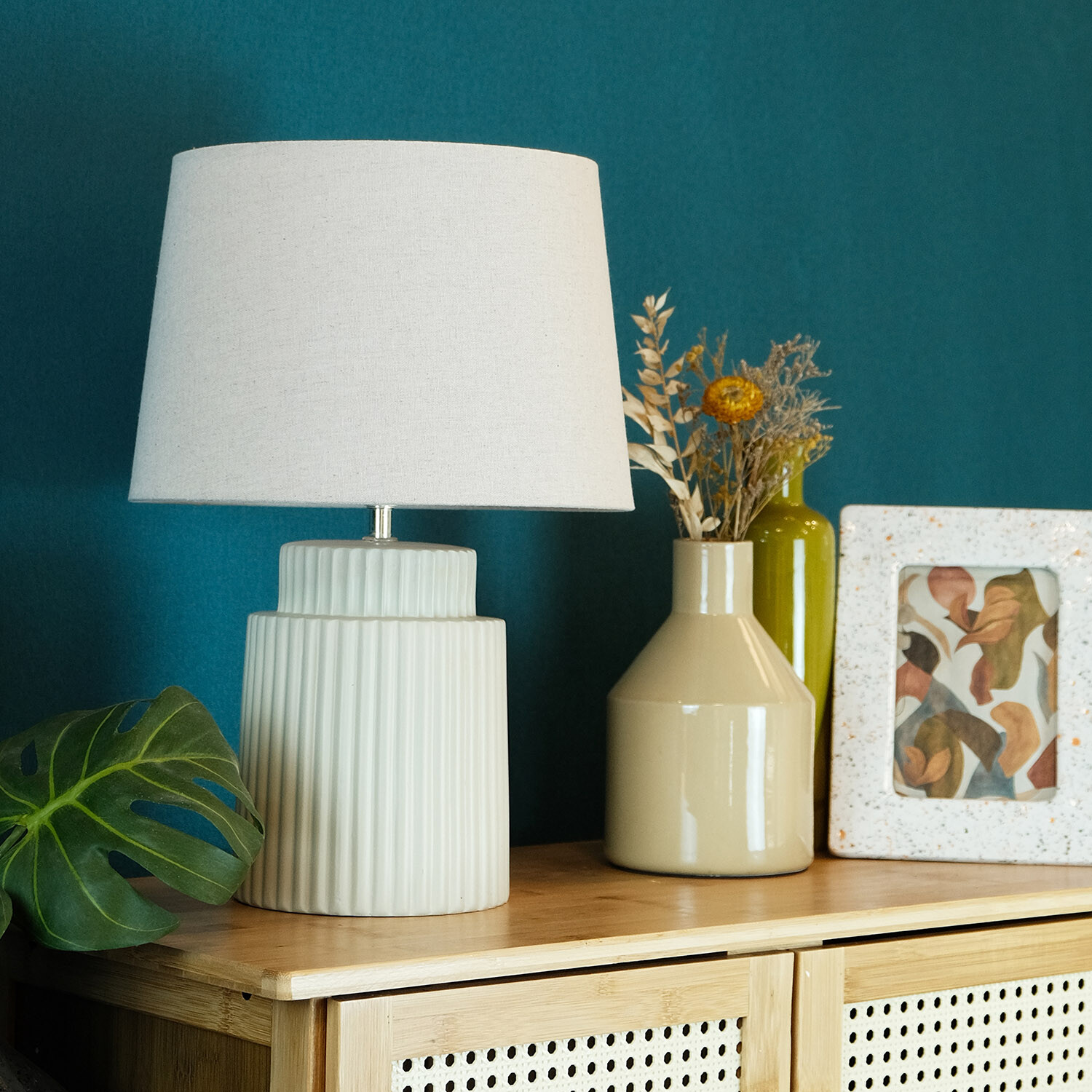 Creole Ceramic Table Lamp - Cream Image 11