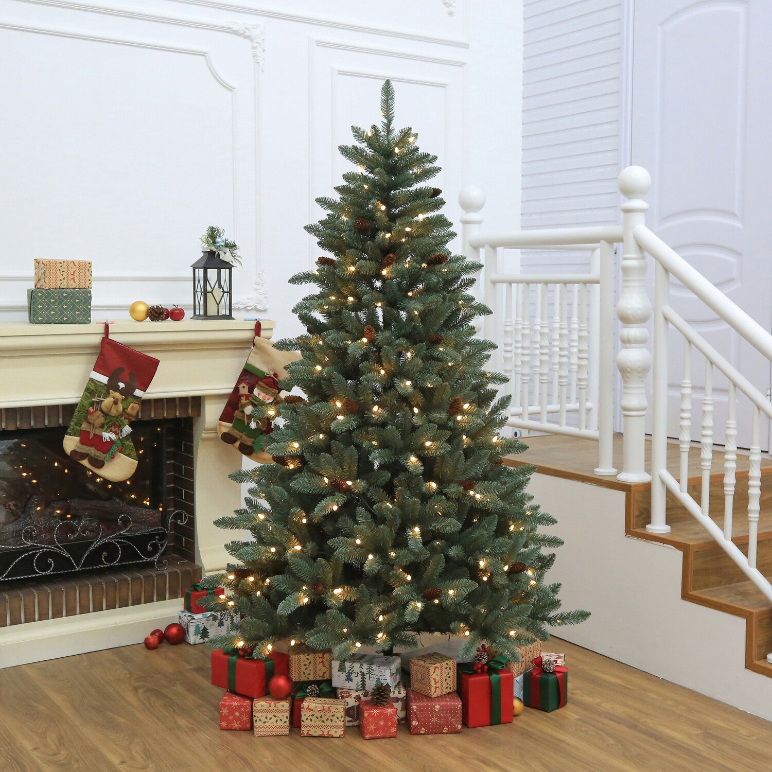 Belvedere Pre Lit Tree 6.5ft Image 8