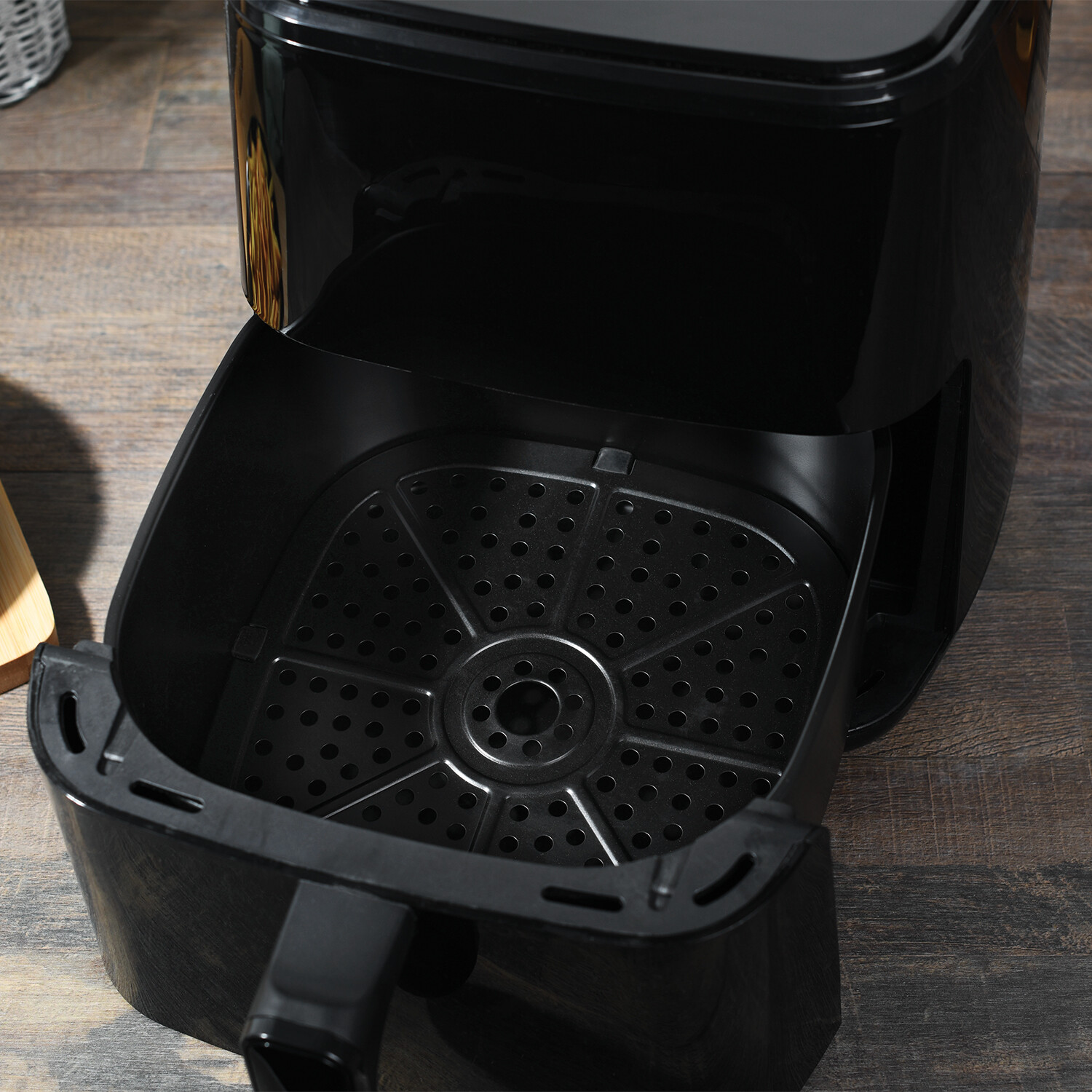 KM Digital Black Air Fryer 5L Black Image 8
