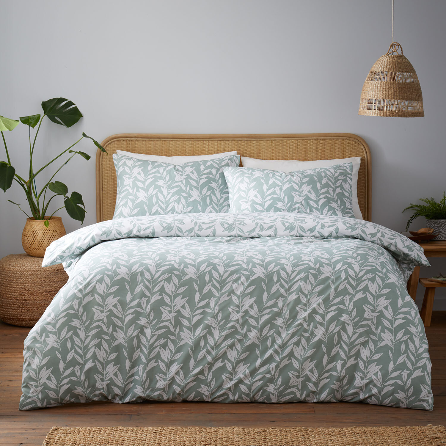 Hallie Printed Leaves Duvet Set - Sage / Superking Image 2