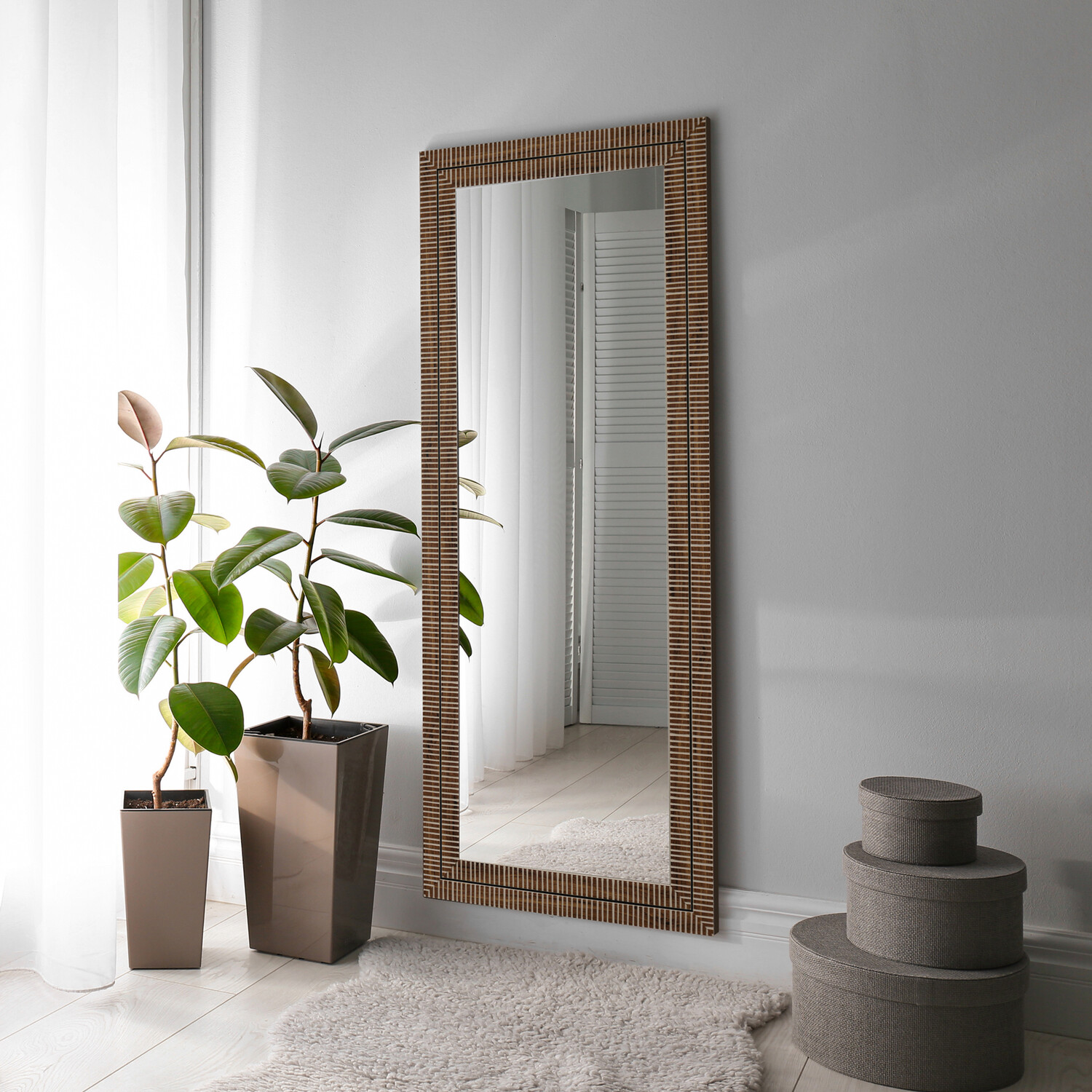 Nyla Wood Effect Striped Mirror - Brown Image 5