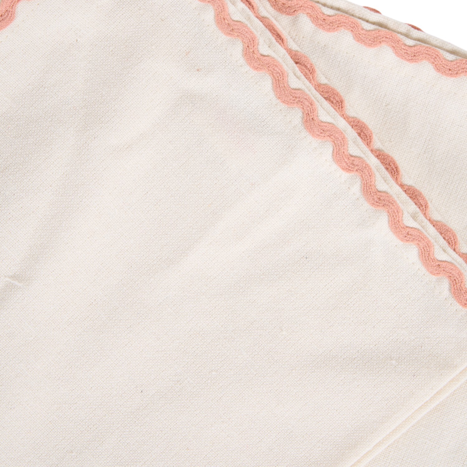Cream Scallop Napkins 2 Pack Image 3