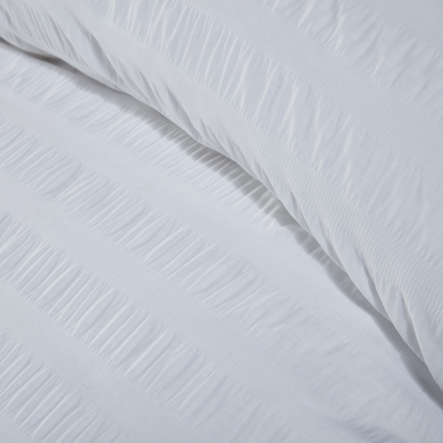 Divante Super King White Seersucker Duvet Set Image 3