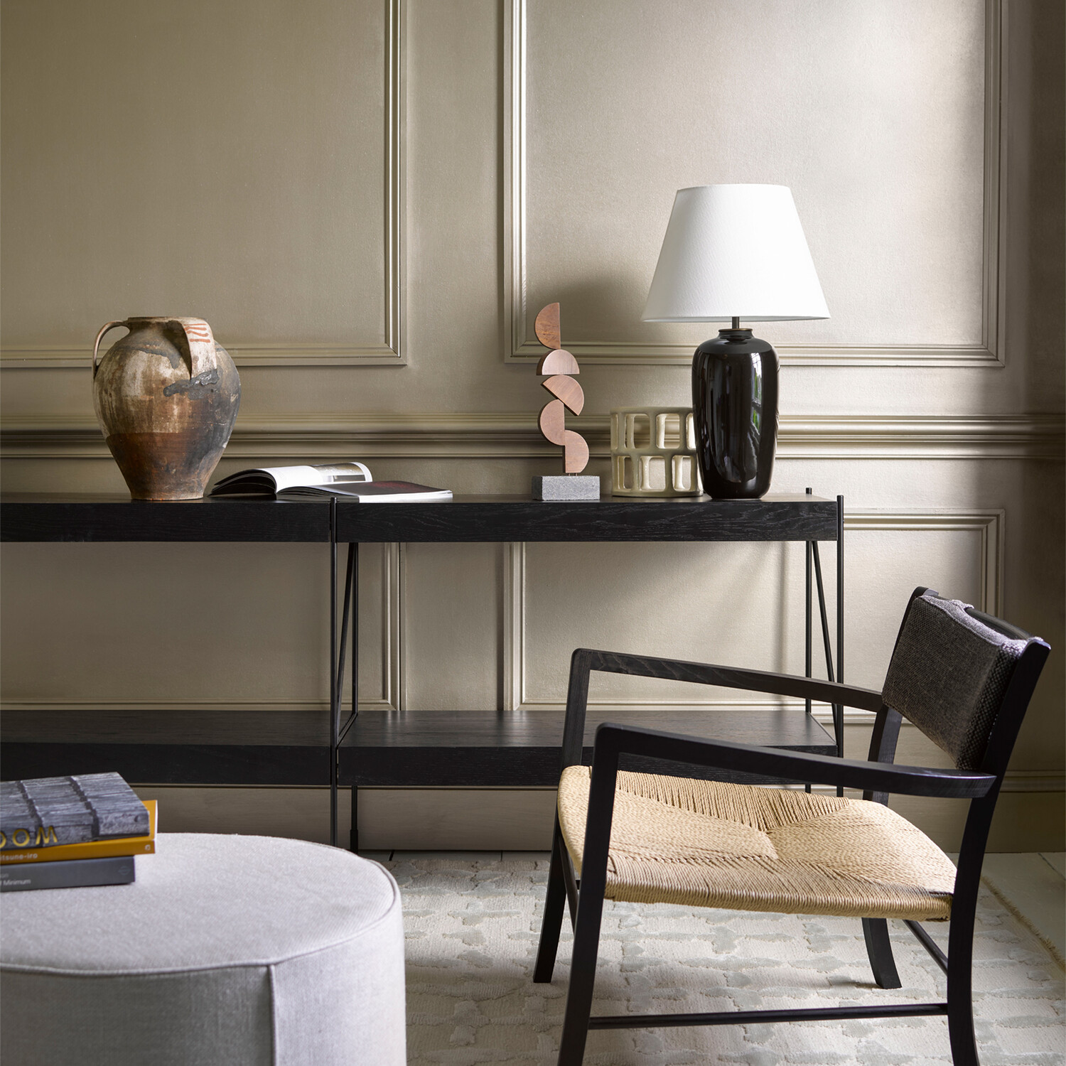 Crown Crafted Walls Wood & Metal Entice Lustrous Metallic Shimmer Emulsion Paint 1.25L Image 6