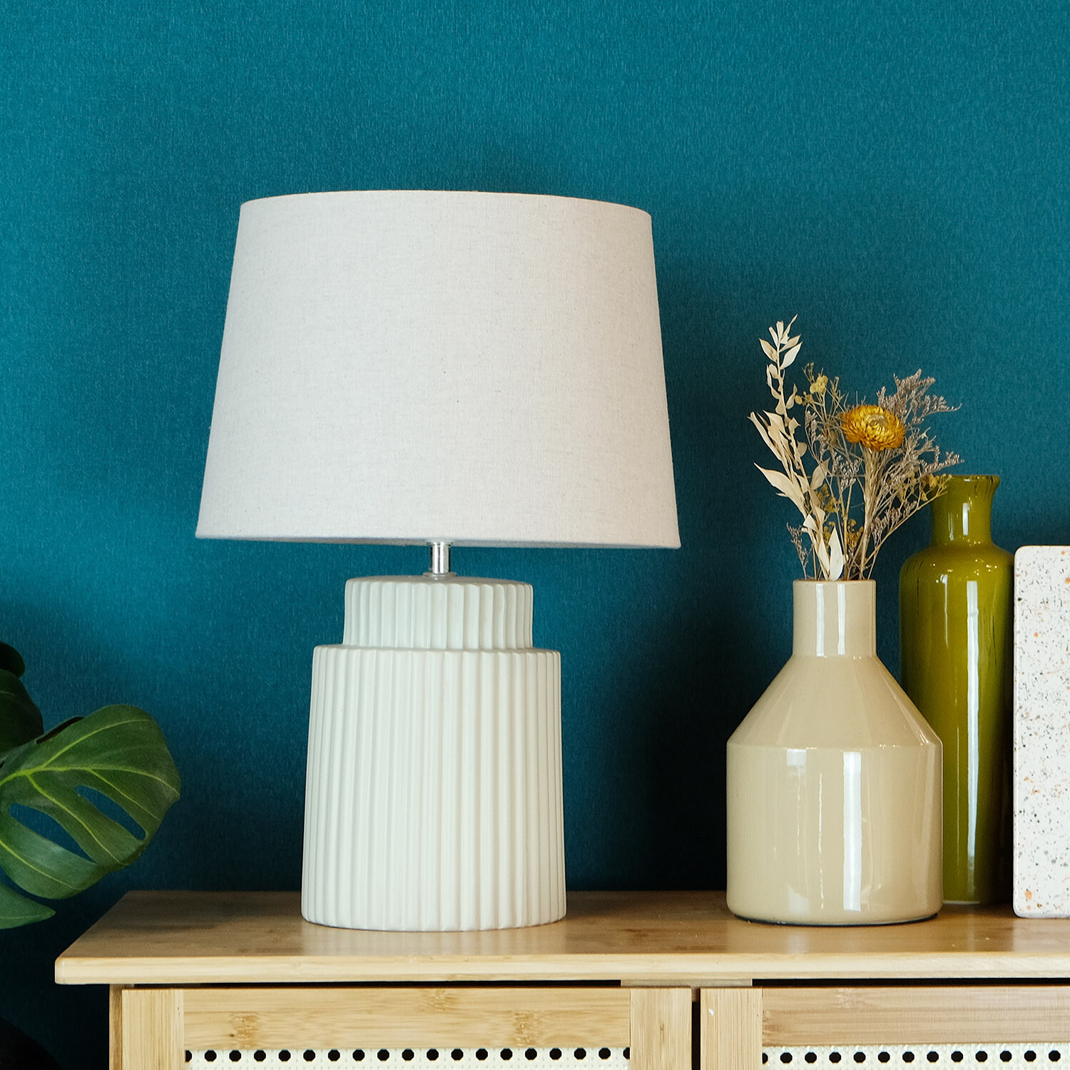 Creole Ceramic Table Lamp - Cream Image 6