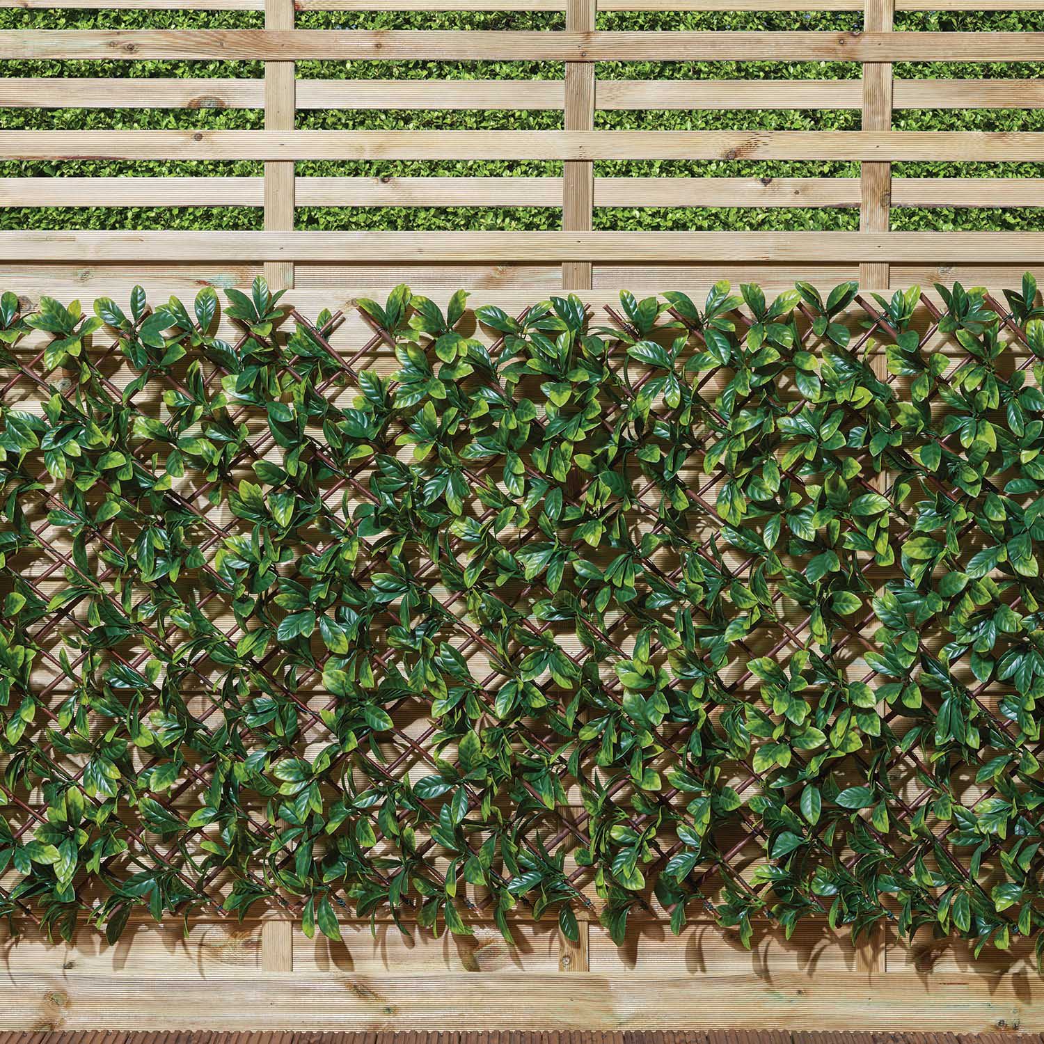Expanding Laurus Fence 200 x 100cm Image 4