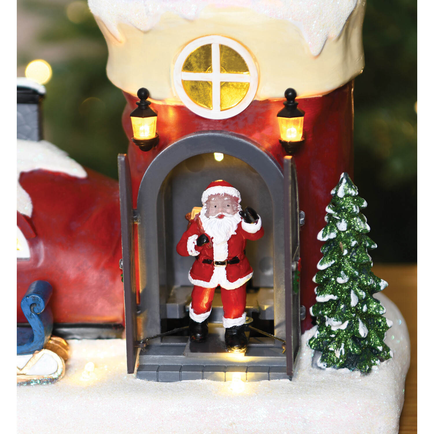 Christmas Boot Scene - Red Image 8