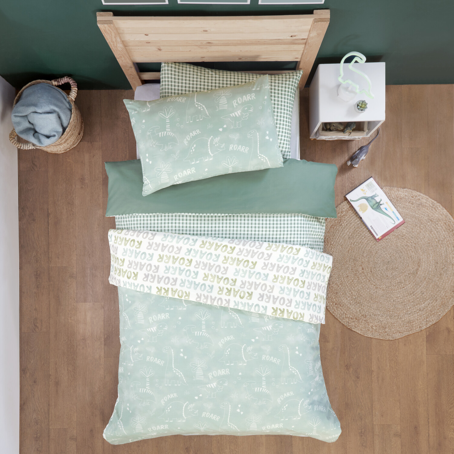 Pack of 2 Dinosaur Duvet Sets - Green Image 3