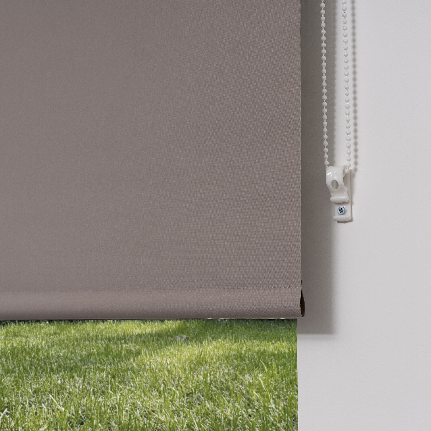 Plain Blackout Blinds - Mocha / 120cm Image 2