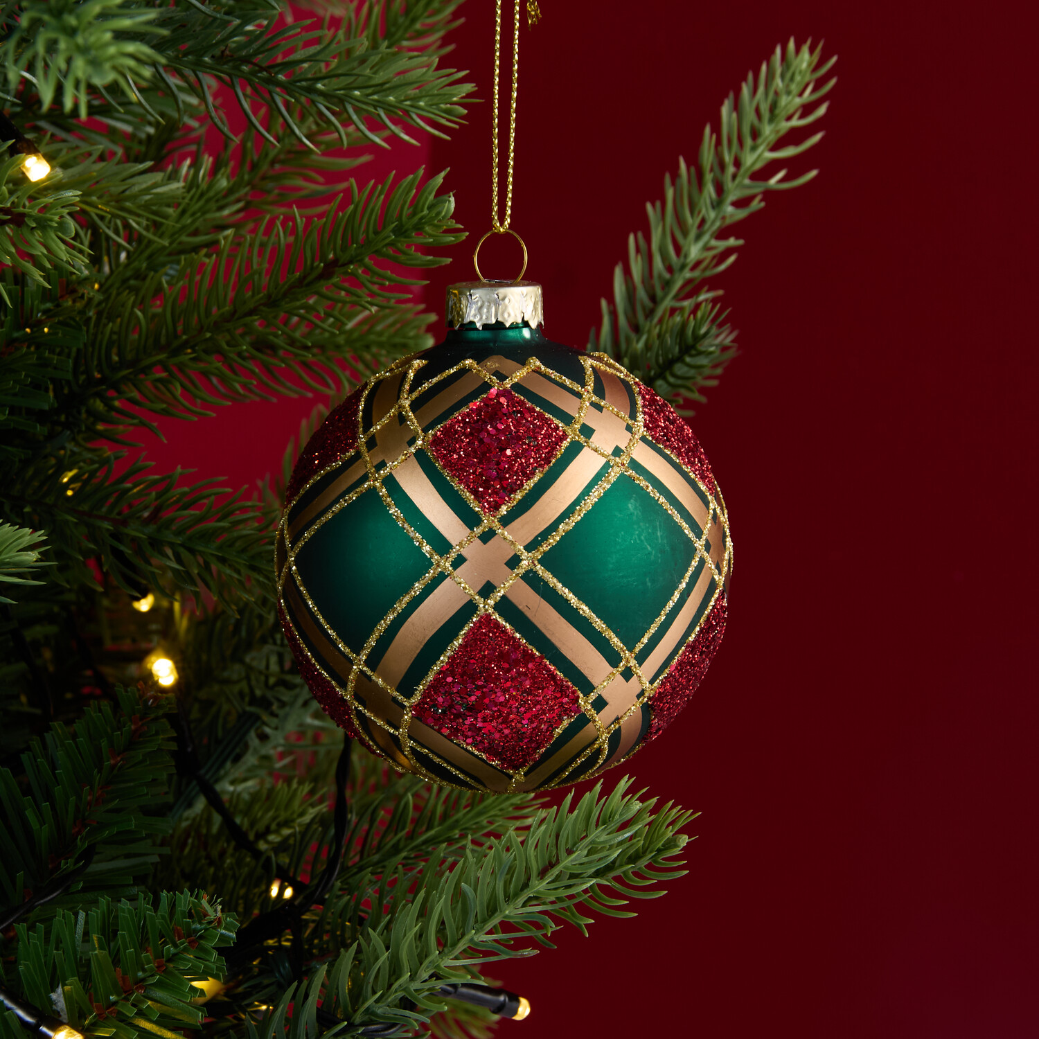 Timeless Glass Bauble Image 5