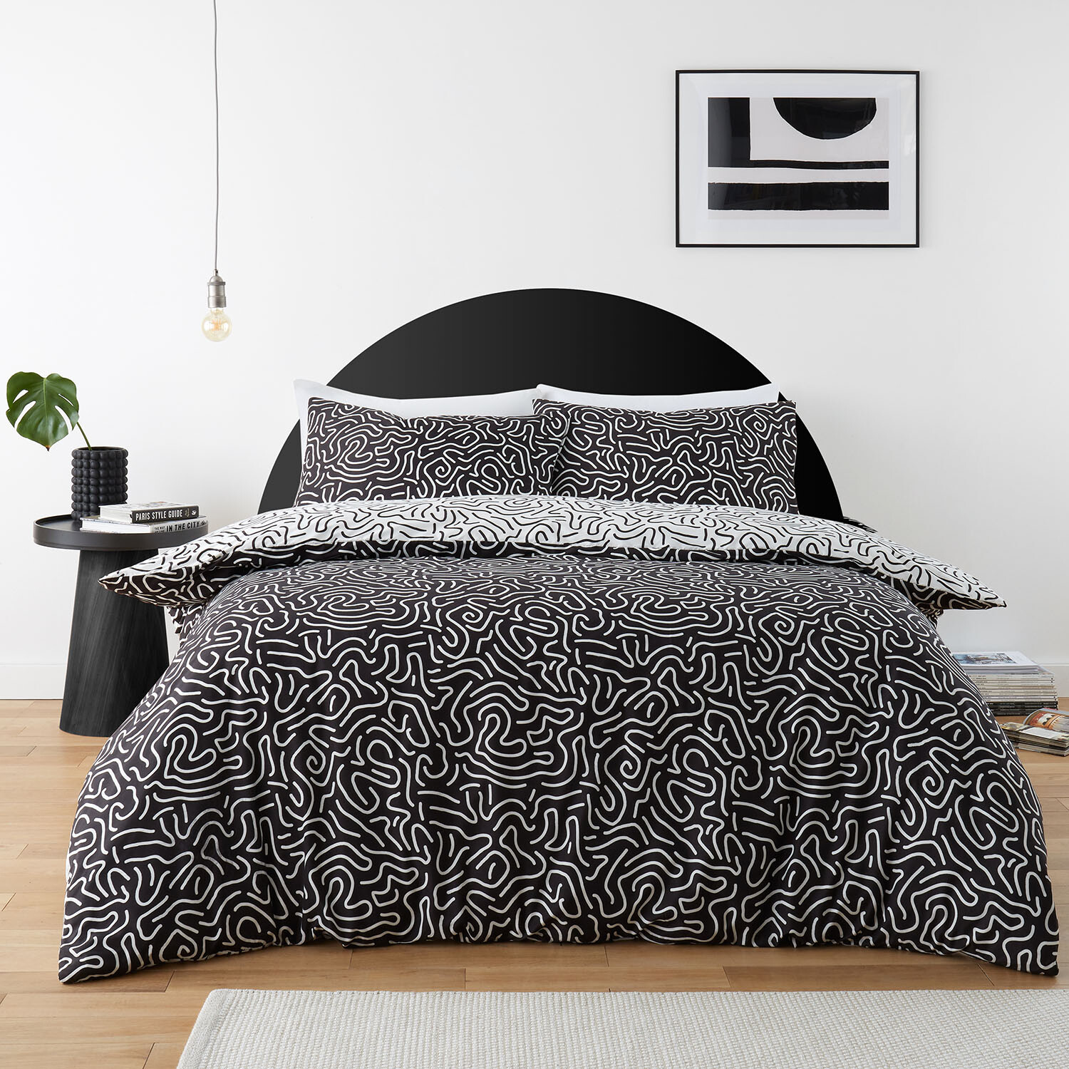 Berlin Doodle Duvet Set - White and Black / Double Image 2