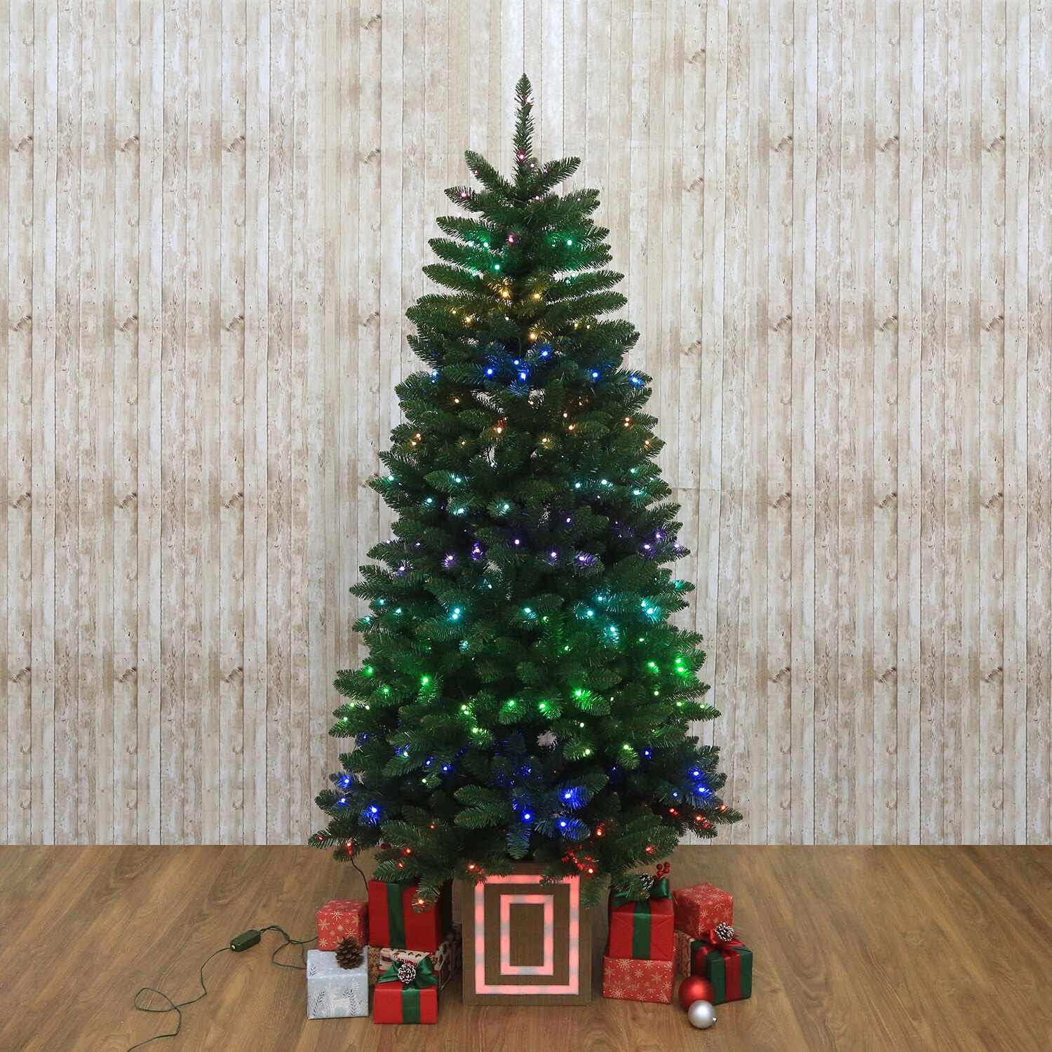Majestic Pre Lit Tree 6.5ft Image 11