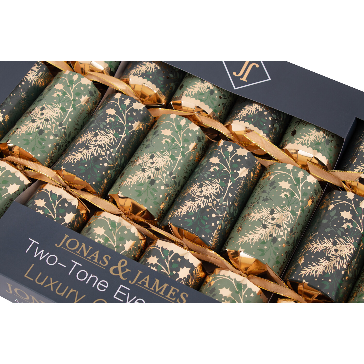 Pack of 8 Two Tone Evergreen Deluxe Crackers Green Image 4