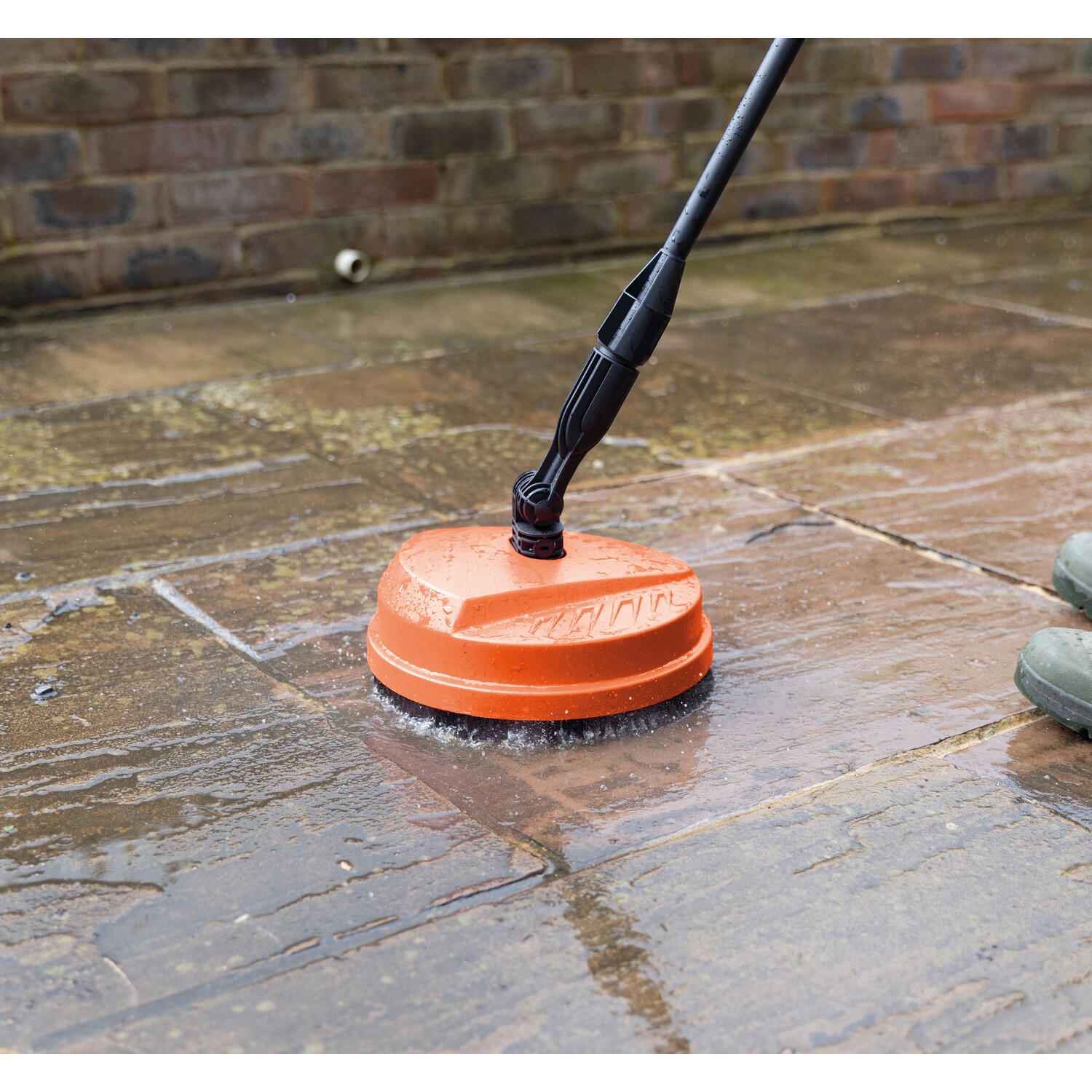 Saber 2000W Pressure Washer Black and Orange Image 9