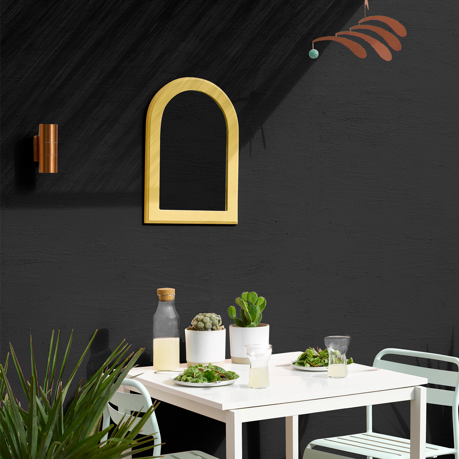 Sandtex Walls Black Microseal Smooth Masonry Matt Paint 2.5L Image 6