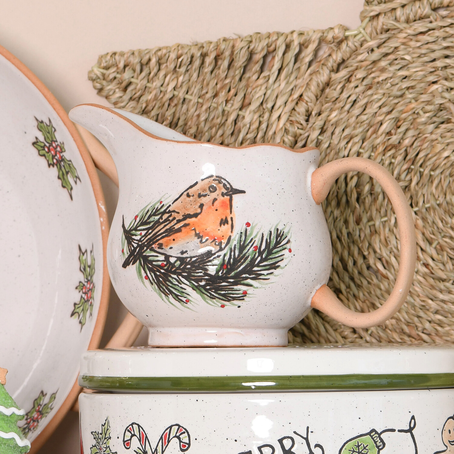 Festive Robin Gravy Jug Stone Image 2