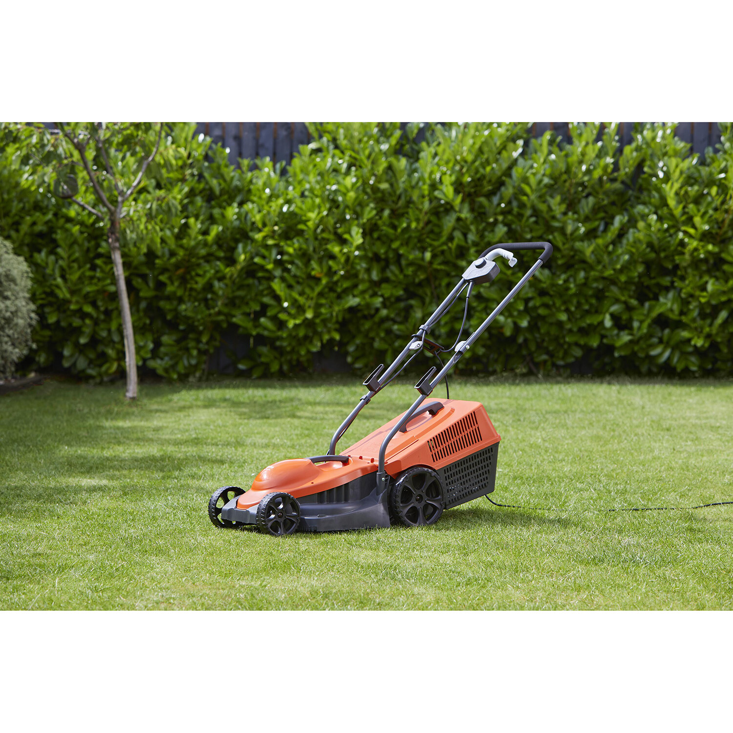 SimpliMow 320 Lawn Mower Image 4