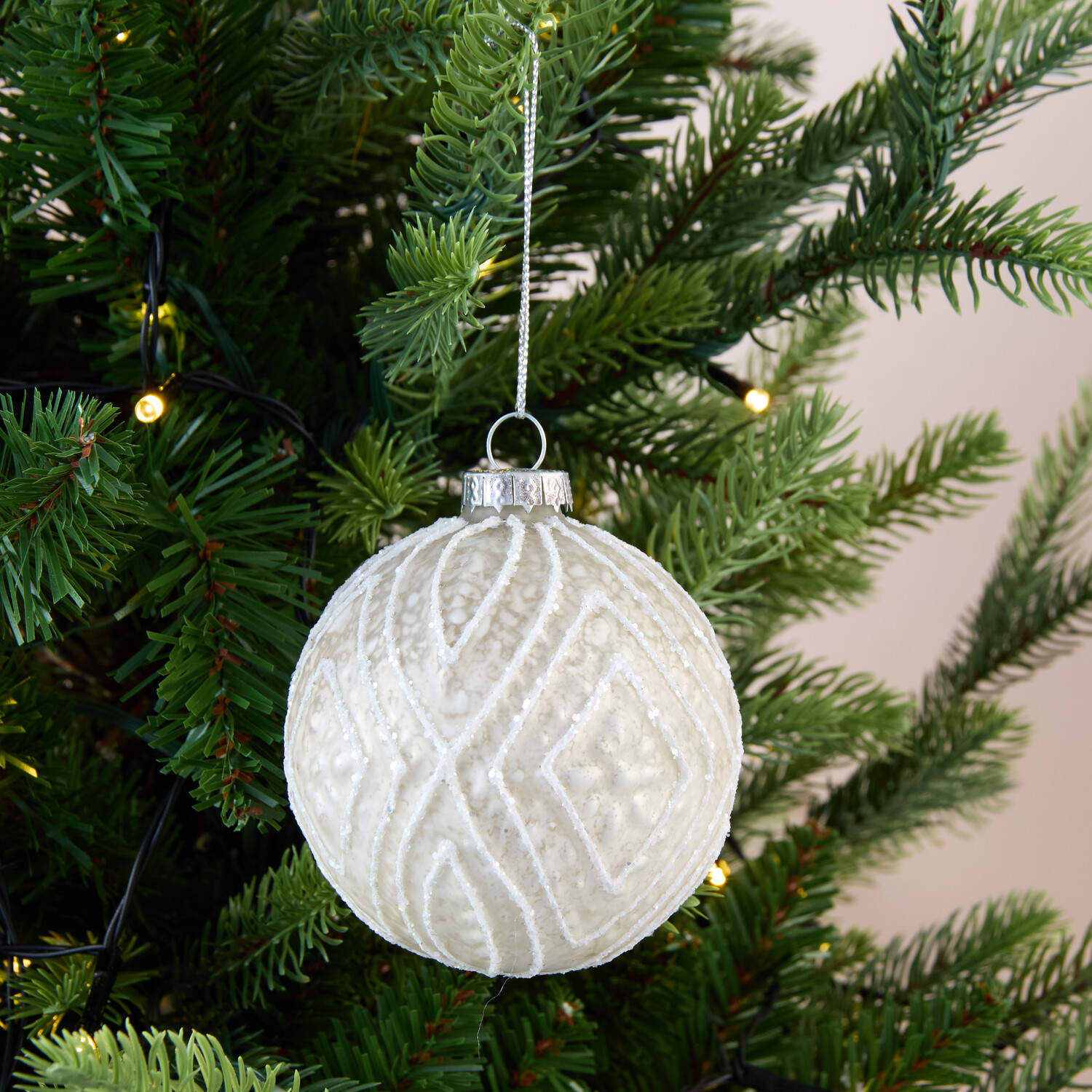 Set of 6 Antique Baubles Ivory Image 5