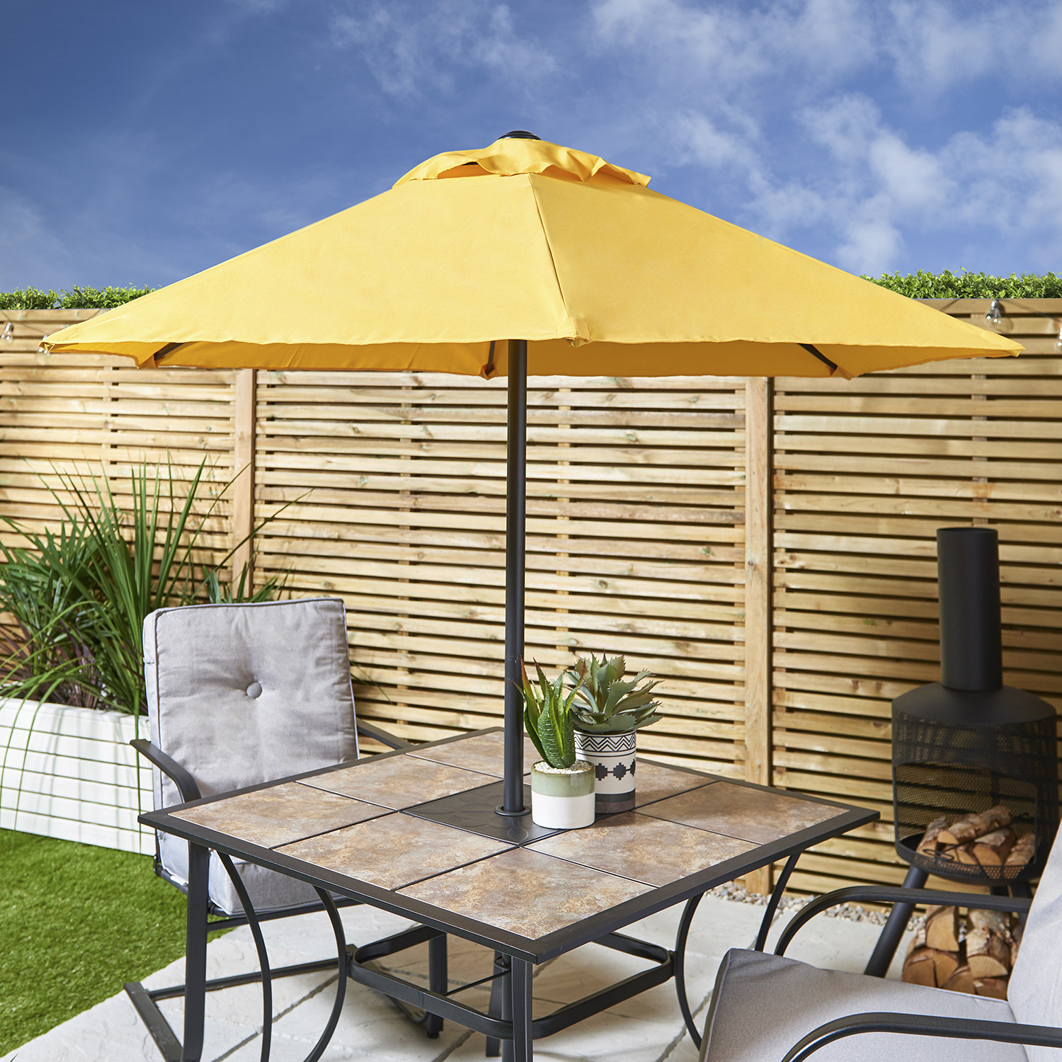 Outdoor Essentials Sunset Gold Aluminium Parasol 2m Image 2