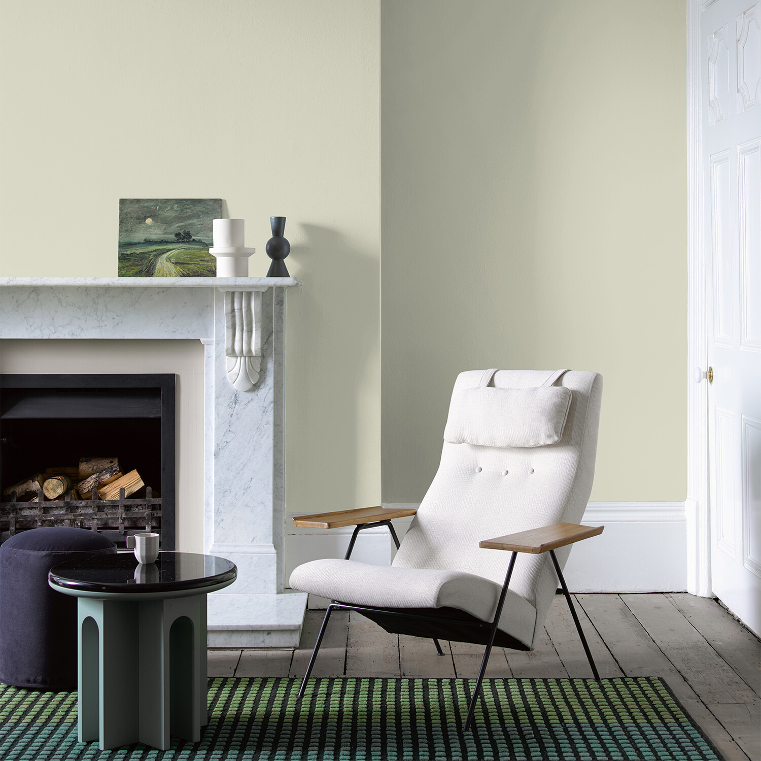 Crown Crafted Walls & Wood Poetry Luxurious Flat Matt Paint 2.5L Image 4