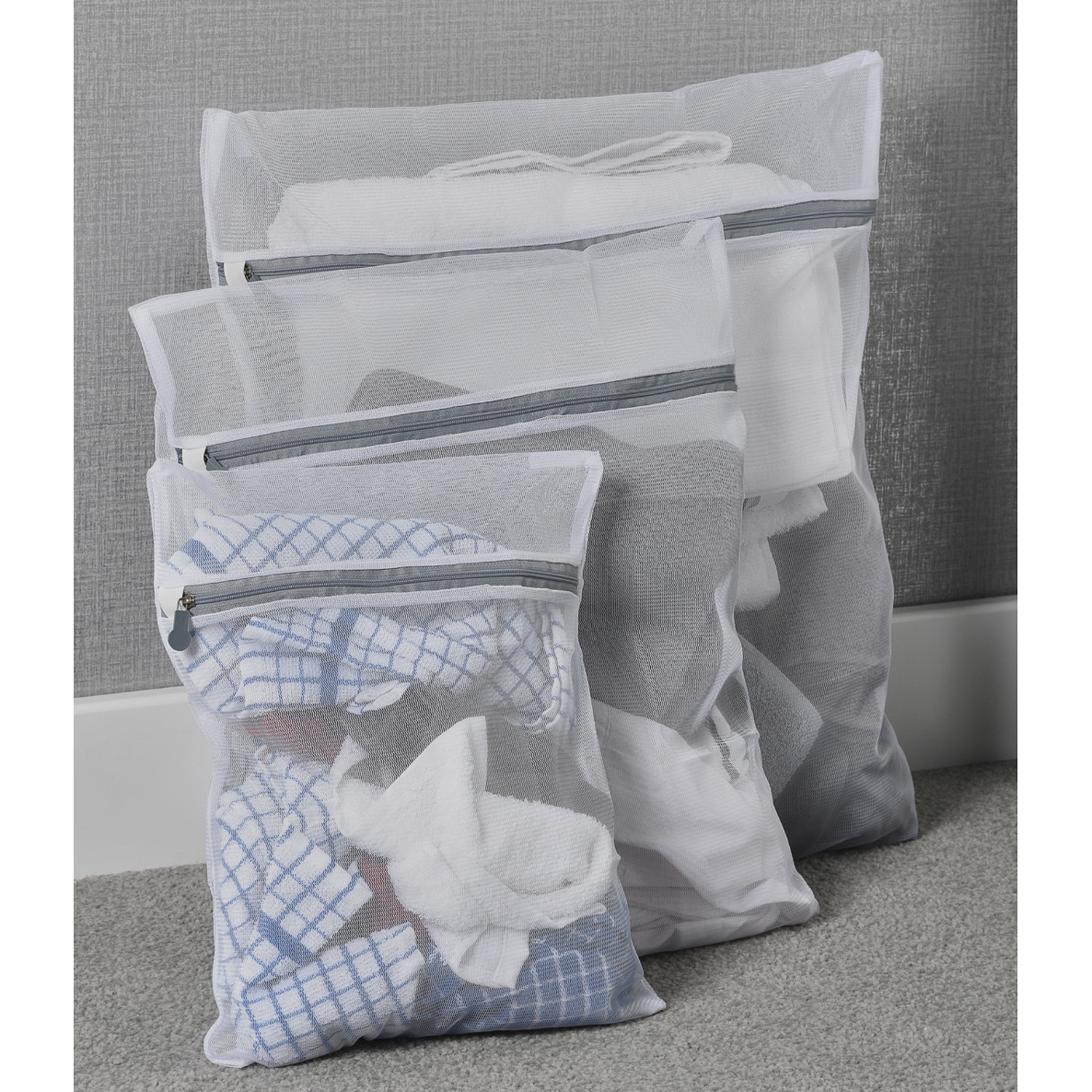Mesh Washing Bag 3 Pack Image 2