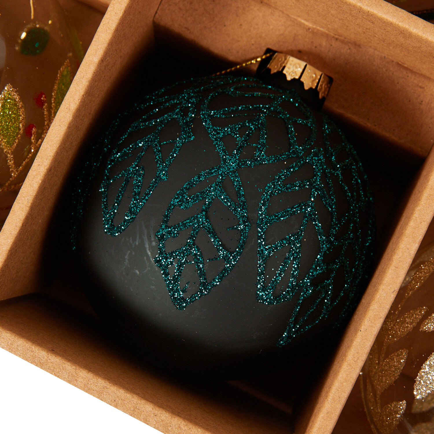 Set of 12 Glass Baubles Emerald and Gold - Emerald and Gold Image 5