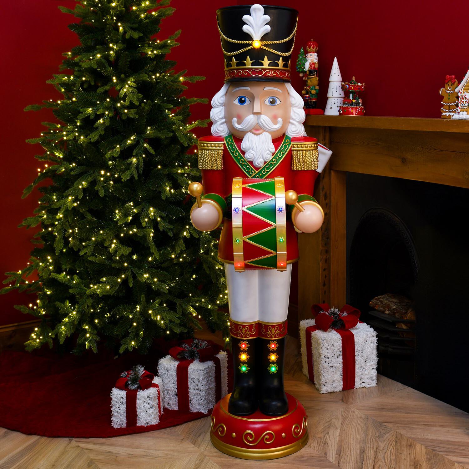 Singing and Drumming Nutcracker Image 2