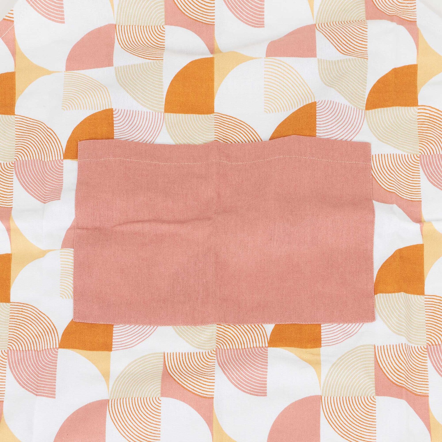 My Home Pink Geo Print Apron - Pink Image 4