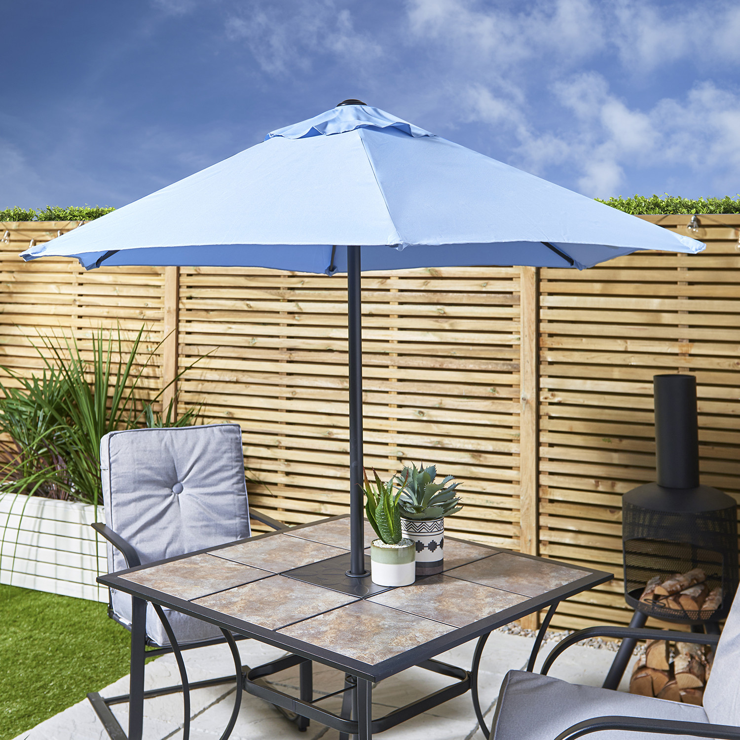 Outdoor Essentials Chambray Blue Aluminium Parasol 2m Image 2