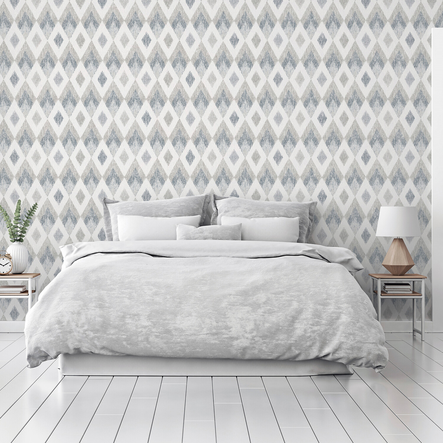 Scandi Diamond Textured Wallpaper - Silver Image 5