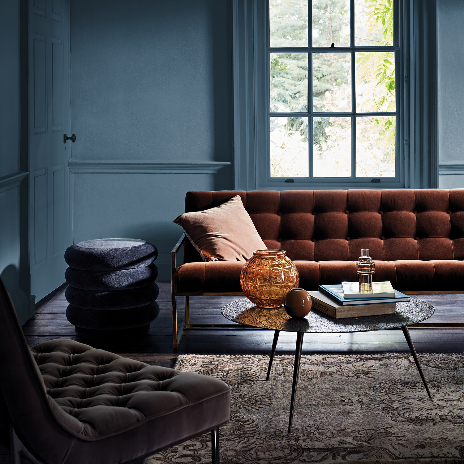 Crown Crafted Walls & Wood Indulgence Luxurious Flat Matt Paint 2.5L Image 6