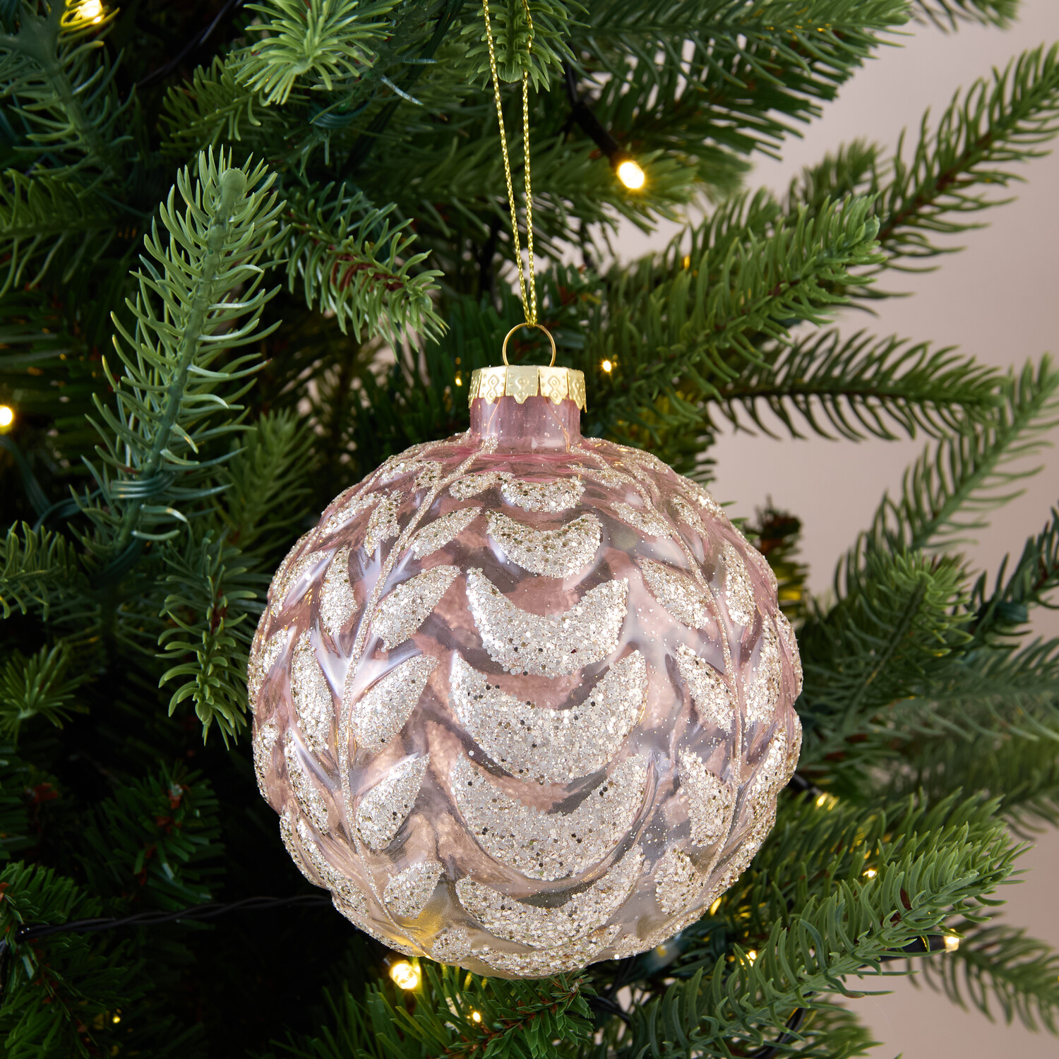 Ombre Glitter Bauble Image 3