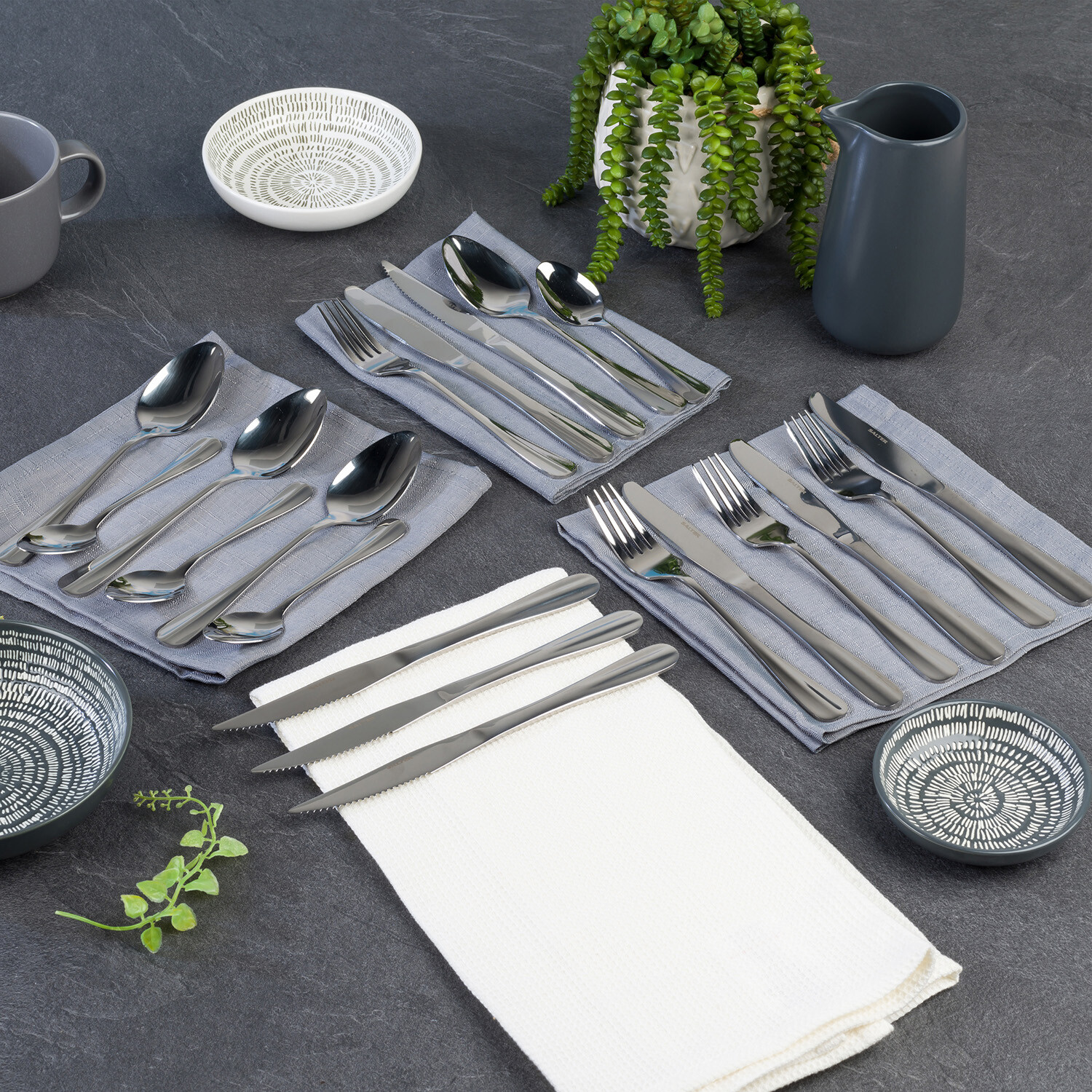 20-Piece Salter Newbury Cutlery Set - Chrome Image 9