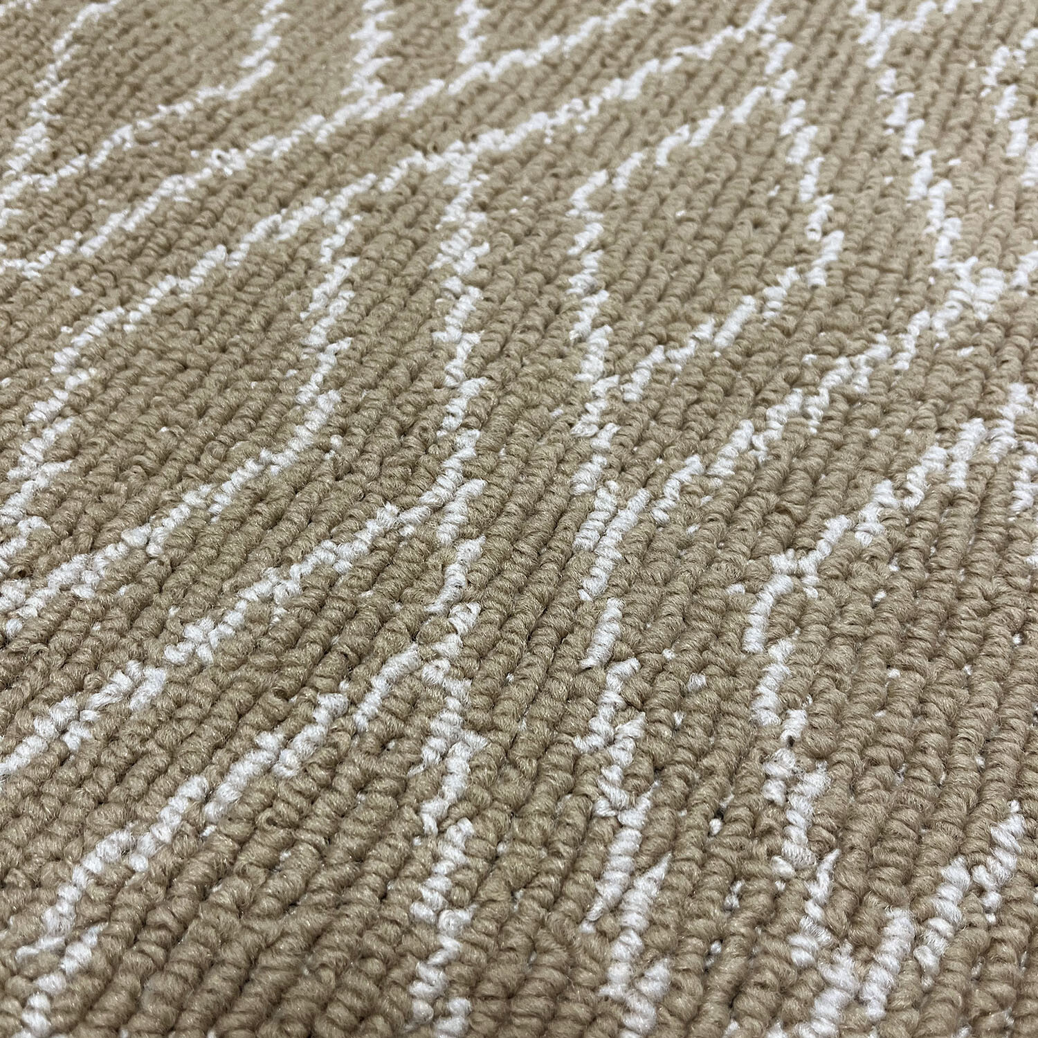 Loop Geo Mat - Brown Image 5