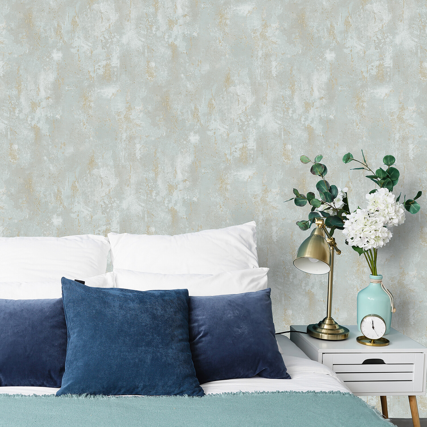 Pikly Wallpaper - Ice Grey and Gold Image 2