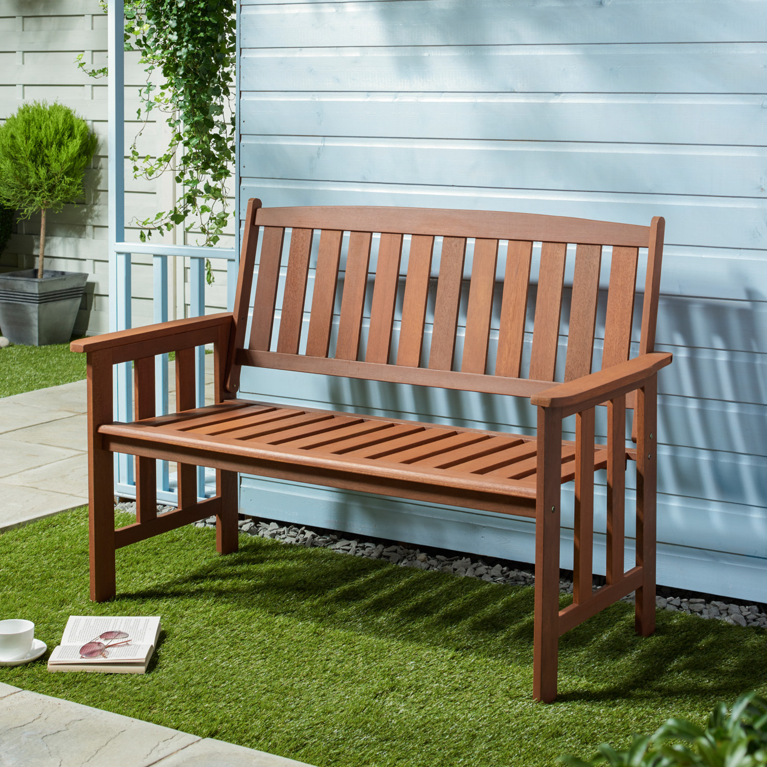 Outdoor Essentials Camillion Brown Bench Image 3