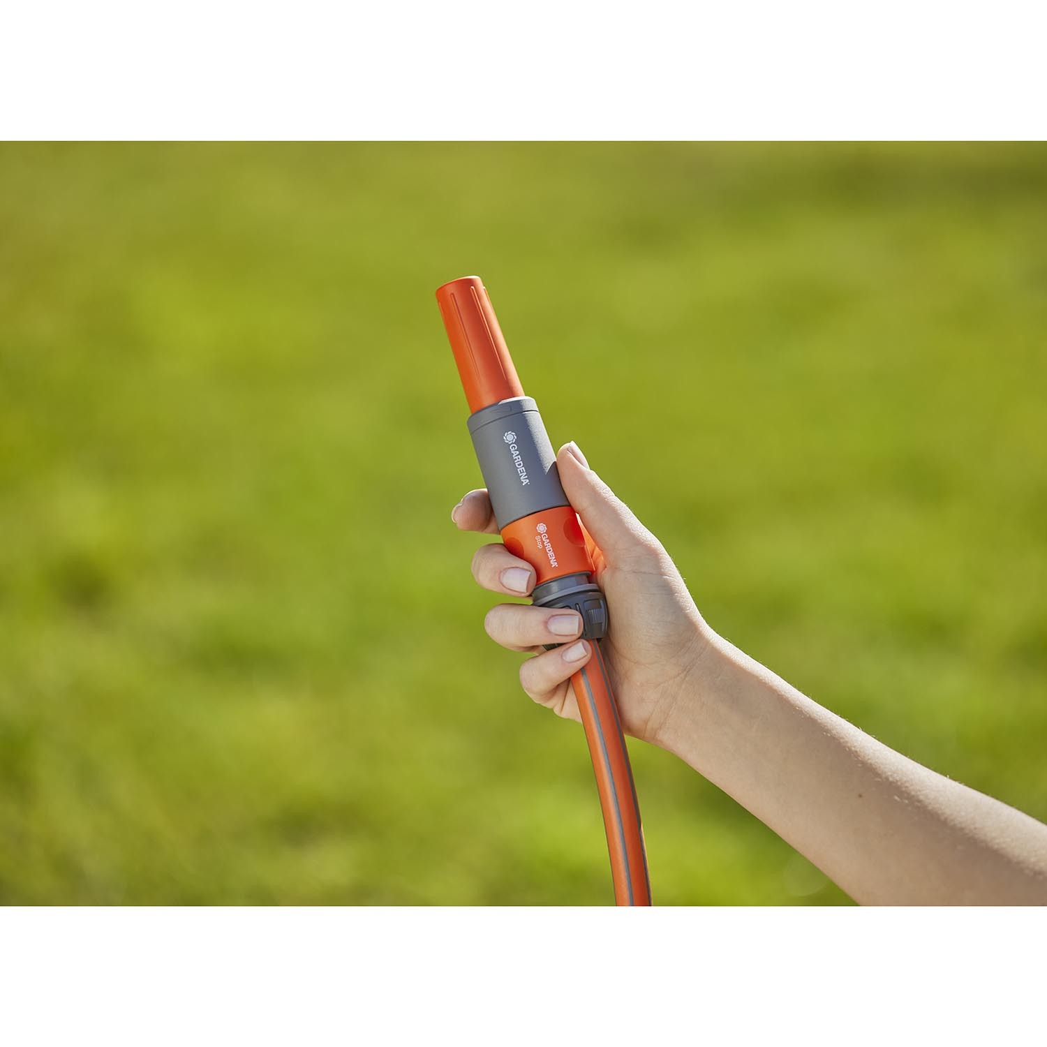 Gardena Cleaning Hose Nozzle Image 4