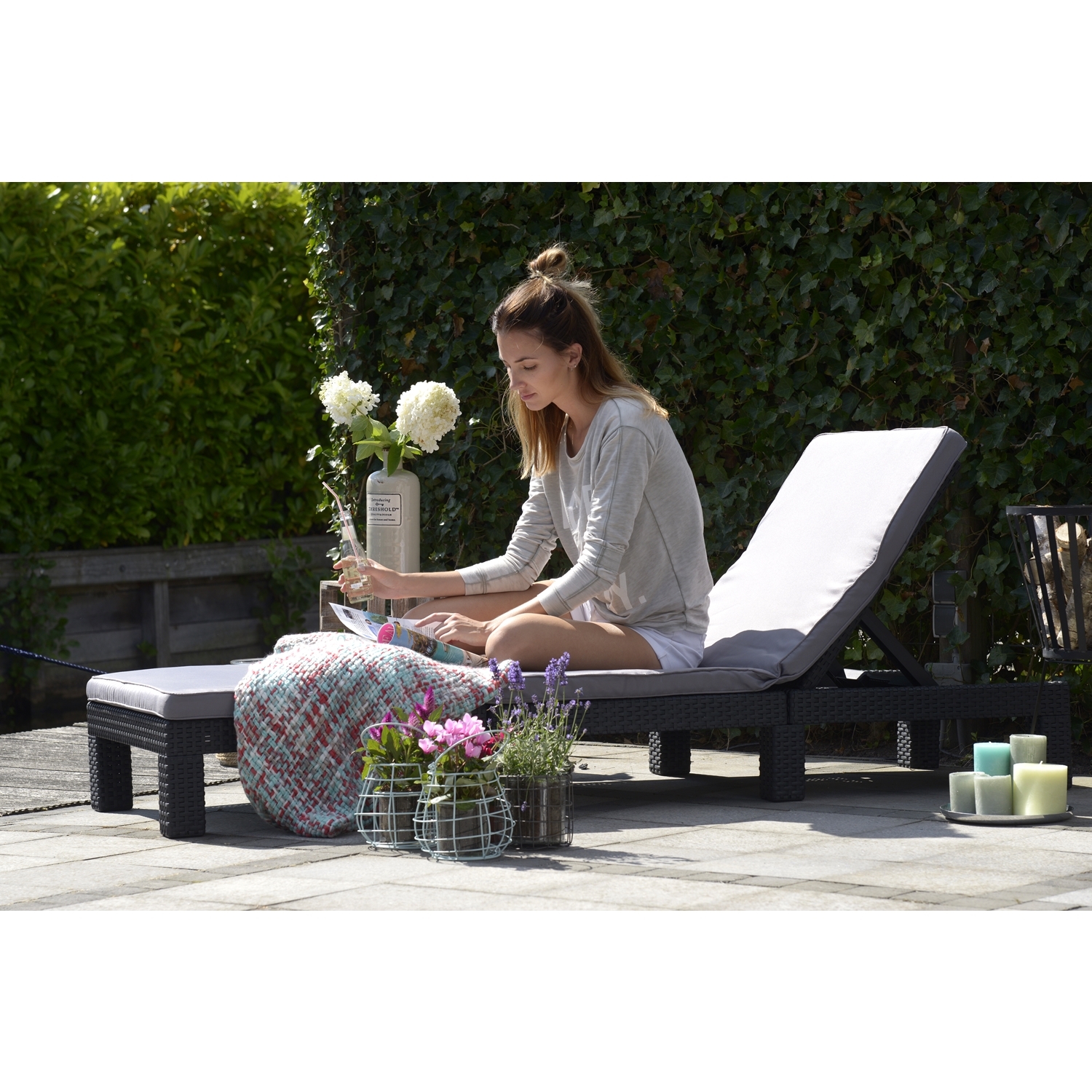 Daytona Garden Sun Lounger Image 3