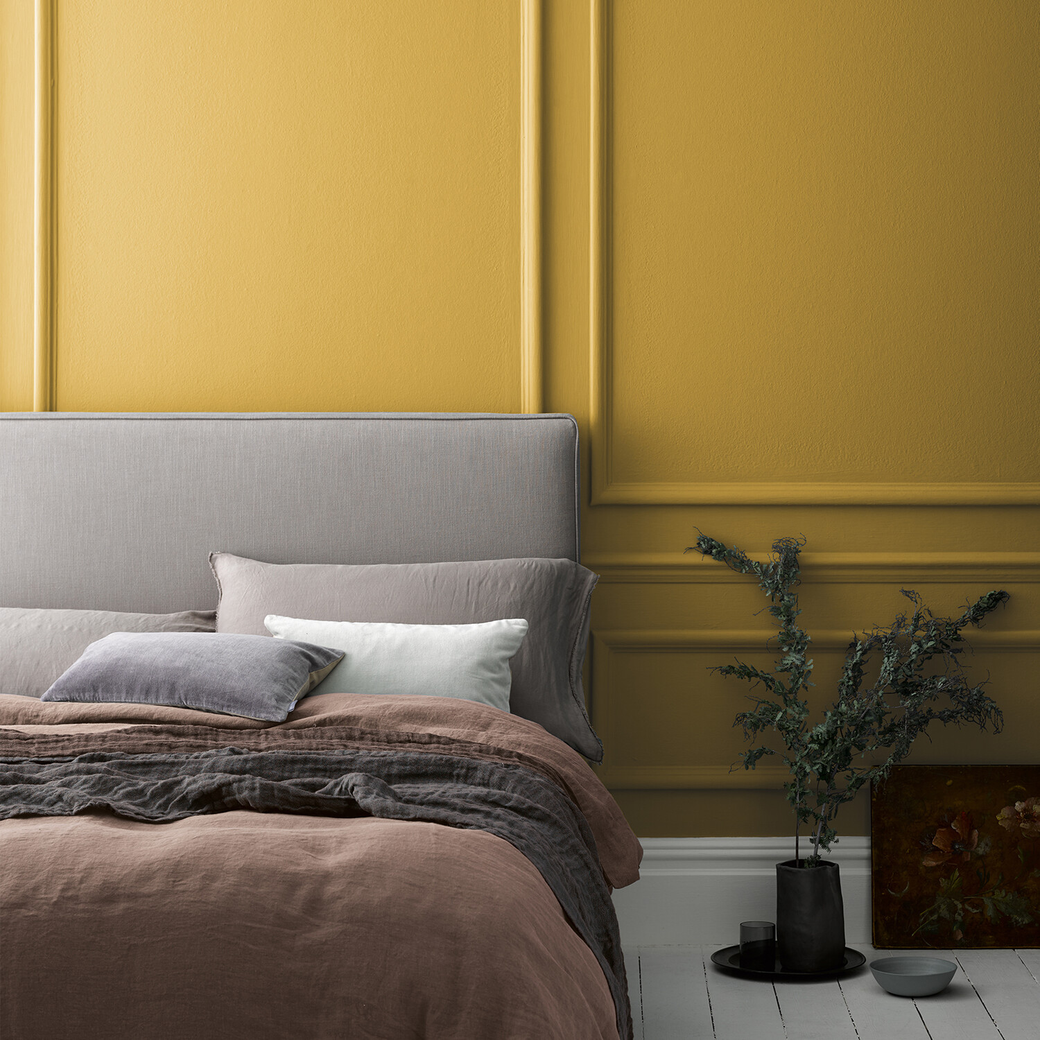 Crown Crafted Walls & Wood Yarn Luxurious Flat Matt Paint 2.5L Image 4