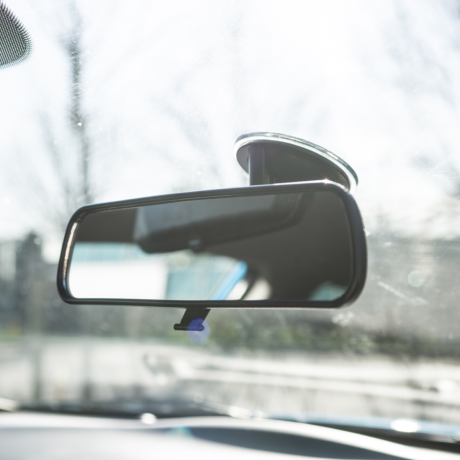 Simply Auto Adjustable Suction Cup Mirror - Black Image 3