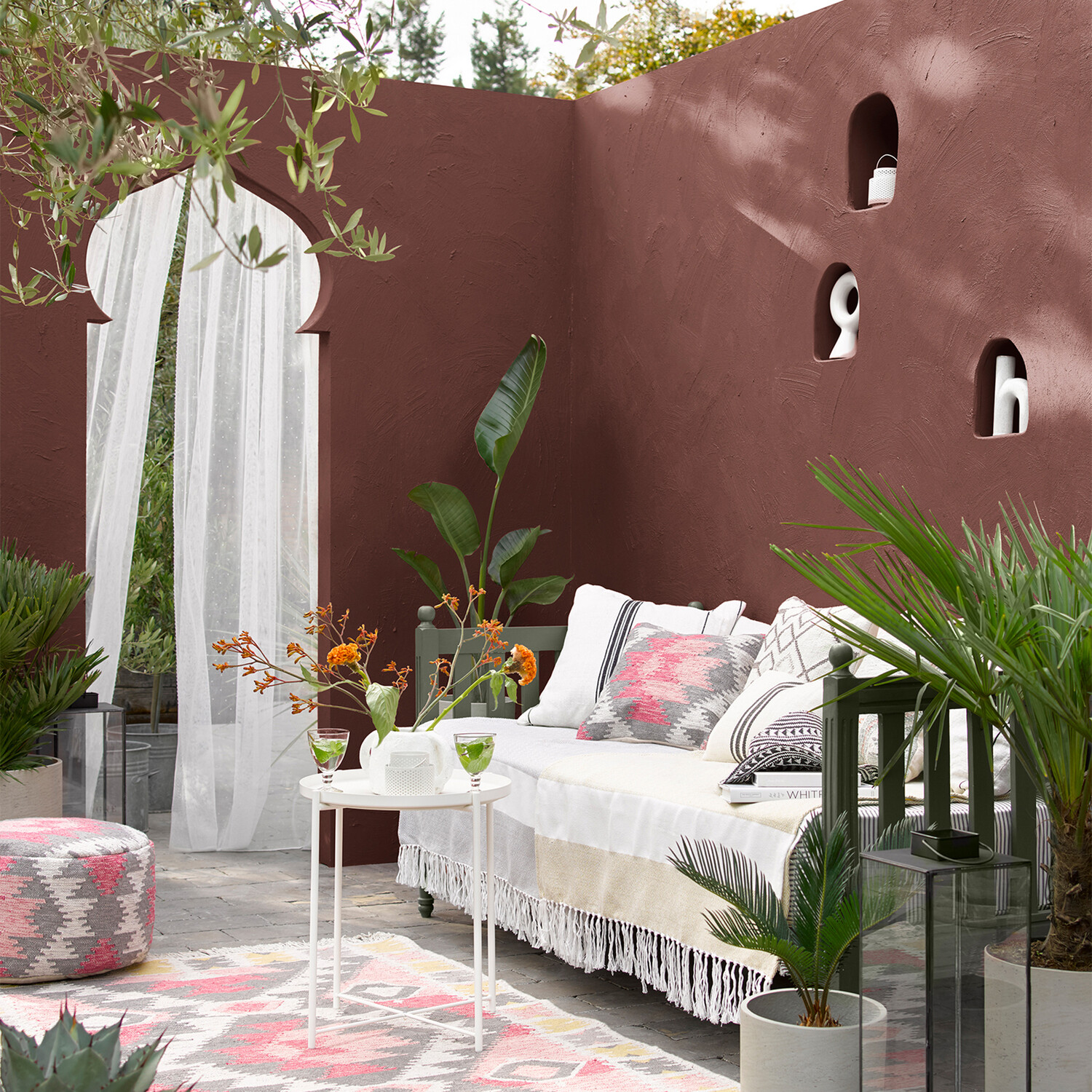 Sandtex Walls Brick Red Microseal Matt Smooth Masonry Paint 5L Image 6