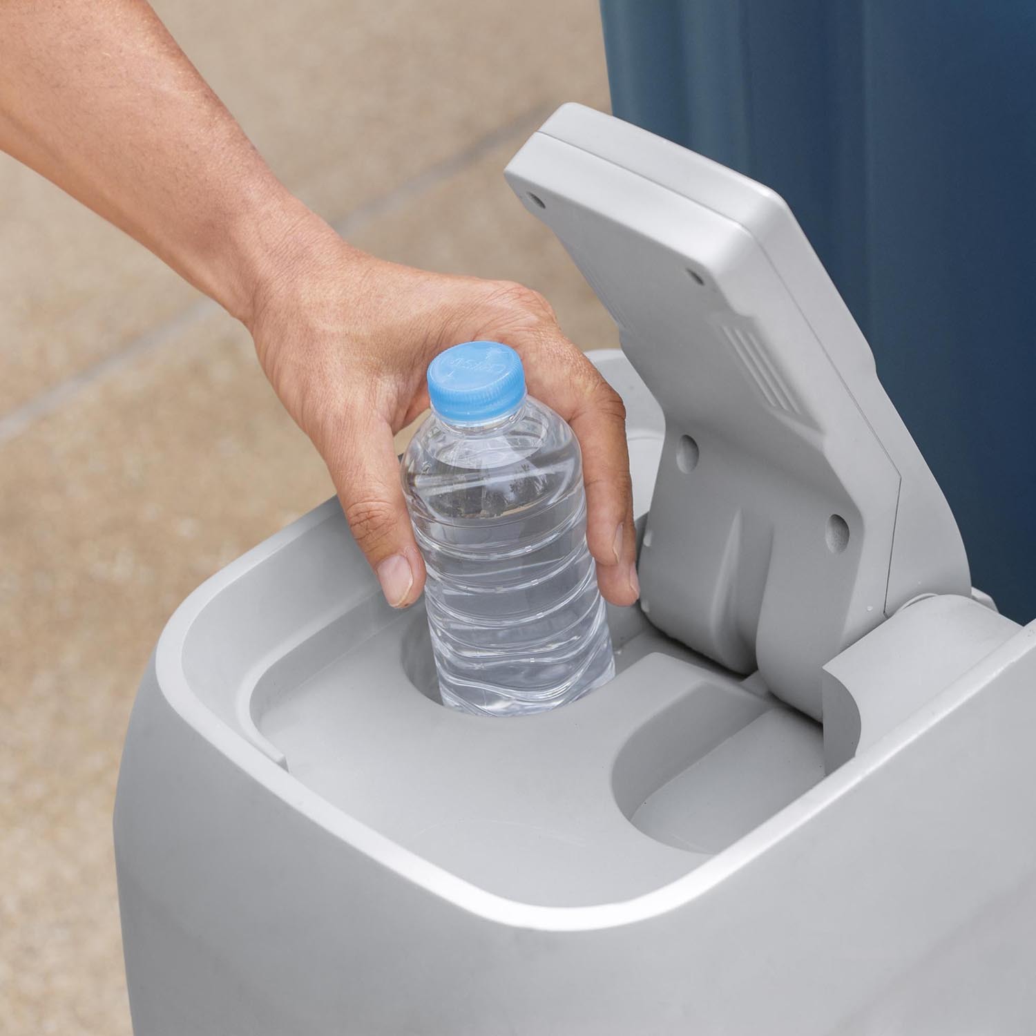 Lay-Z-Spa Milan Blue AirJet Plus Hot Tub Image 5