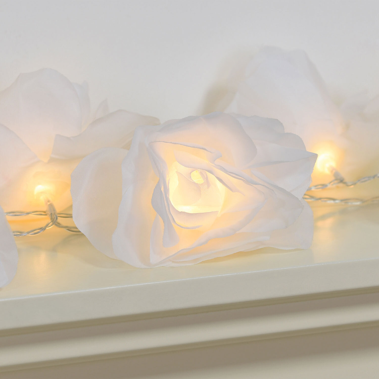 15 LED Rose String Light White Image 3