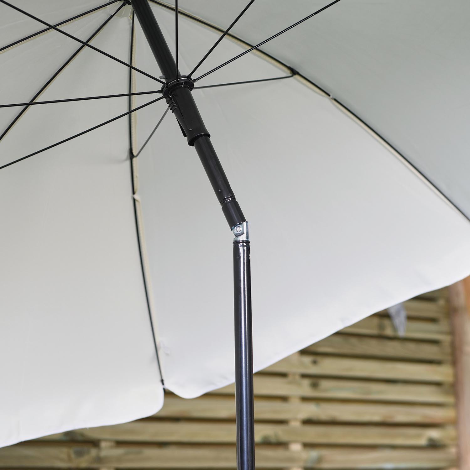 Single Beach Parasol 1.8m in Assorted Styles Image 3