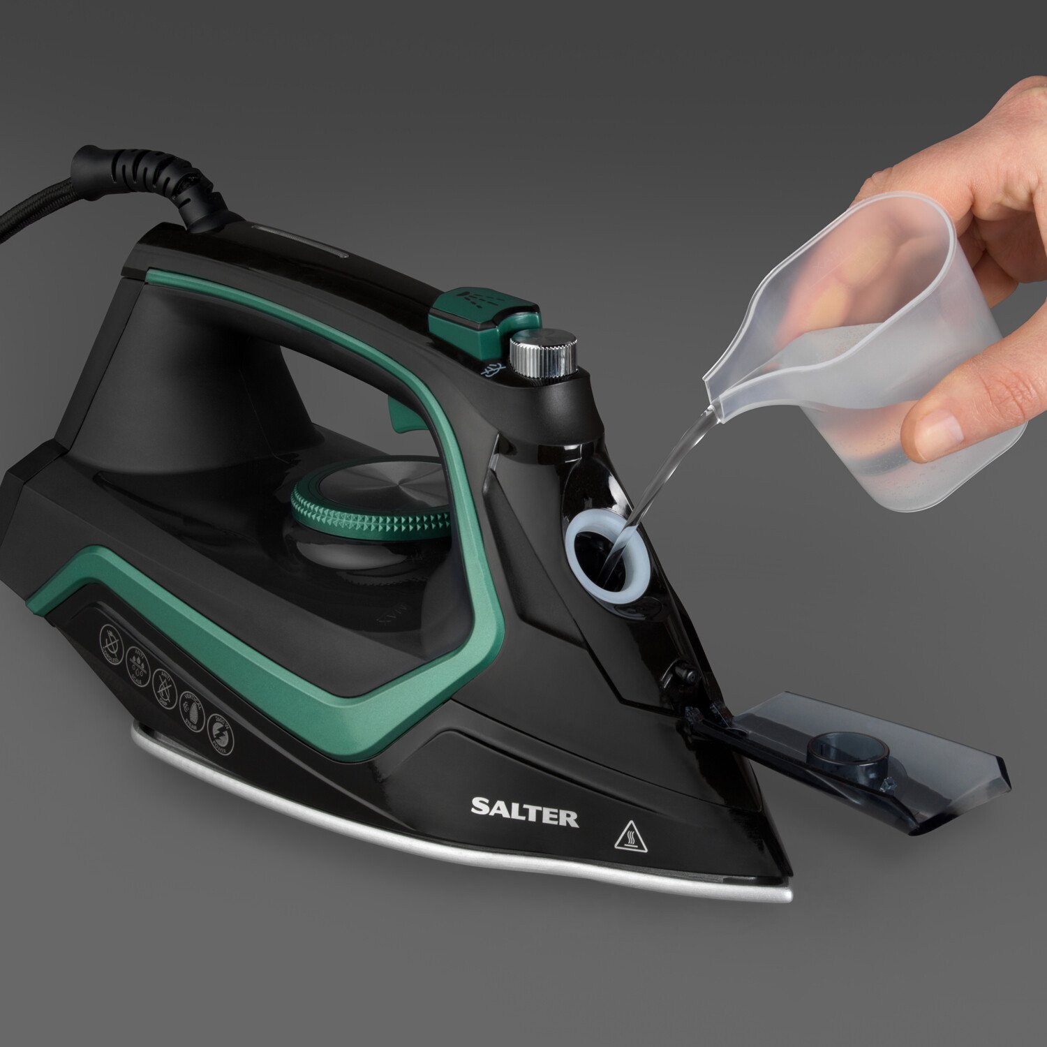 2600W Salter Steam Iron  - Black Image 4